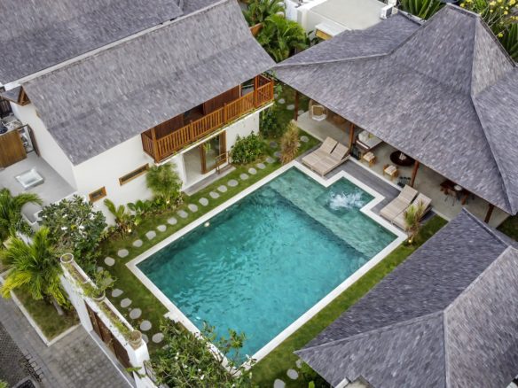 Kiu Nabi is a 10 bedroom Seminyak villa