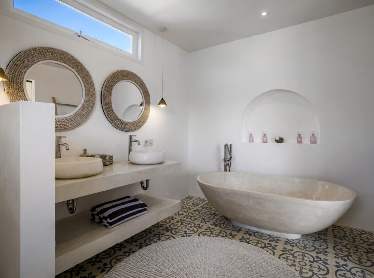 Passion bathtub